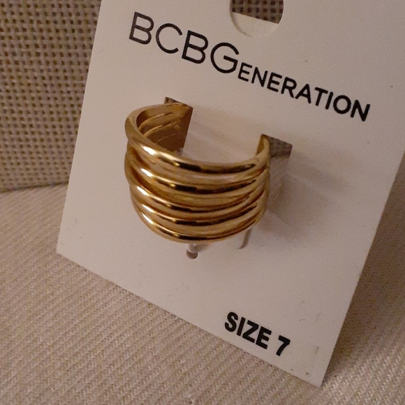 BCBGENERATION - Picture 2 of 3